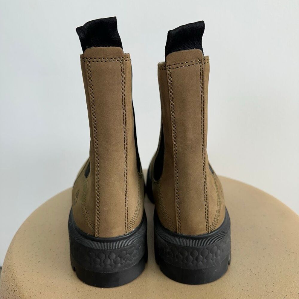 Timberland Women’s Cortina Valley Chelsea Boots In Olive Nubuck Leather - Picture 8 of 13